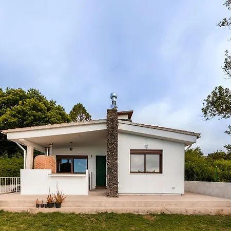 Maison Mialon: Amidst Of Nature