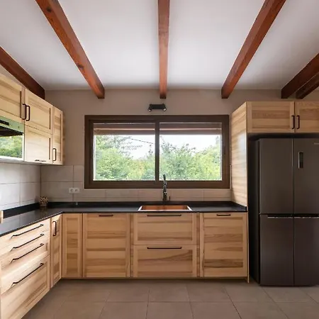 Chalet Maison Mialon: Amidst Of Nature