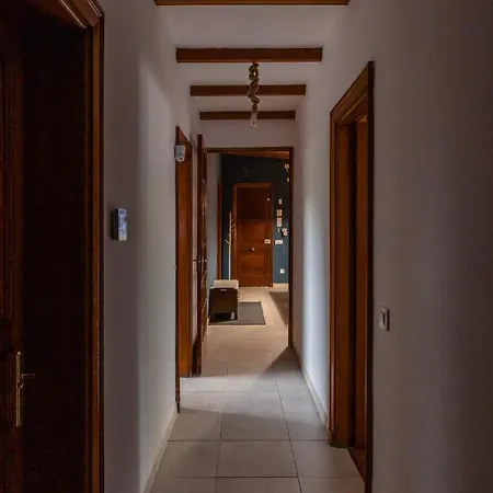 Chalet Maison Mialon: Amidst Of Nature *