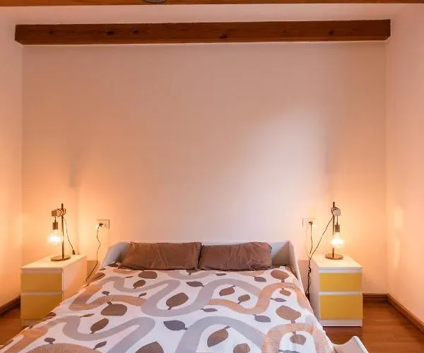 Maison Mialon: Amidst Of Nature * La Esperanza